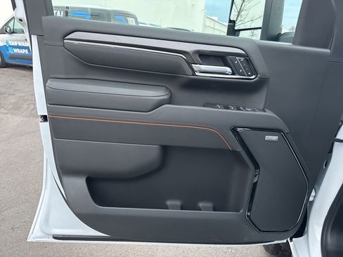 New 2026 GMC Sierra 2500 AT4 w/ AT4 Premium Plus Package image 13