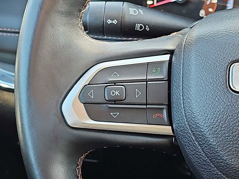 Used 2022 Jeep Compass Limited image 21