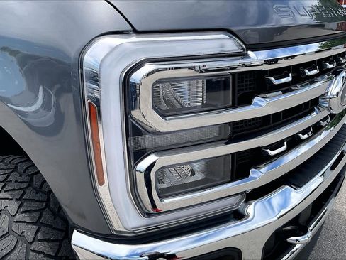 Used 2024 Ford F250 Lariat w/ Lariat Ultimate Package AWD/4WD image 27