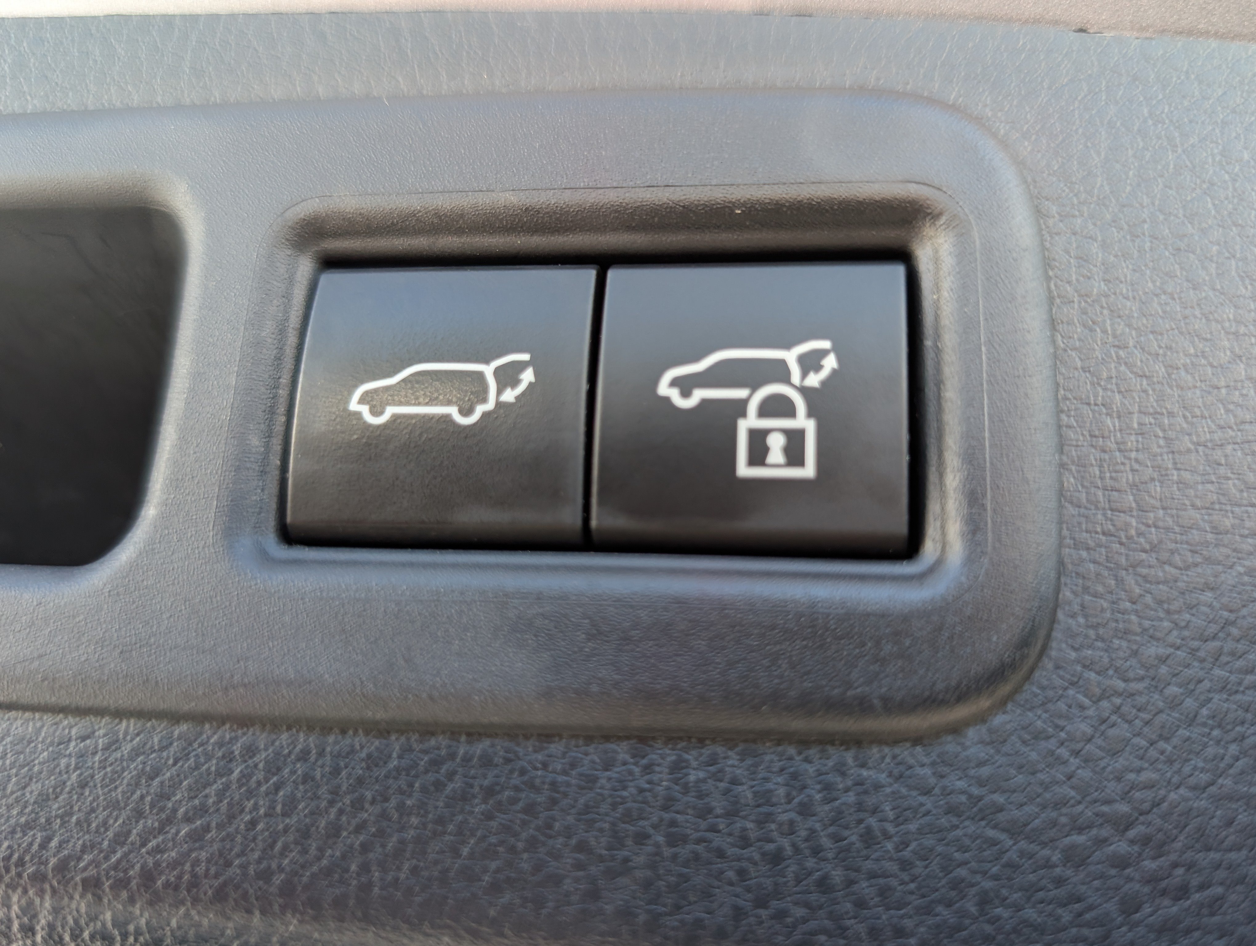 Used 2024 Lexus RX 350 Premium w/ Cold Area Package AWD/4WD image 14
