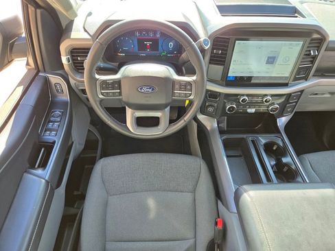 Used 2025 Ford F150 XLT w/ Equipment Group 301A Standard image 8