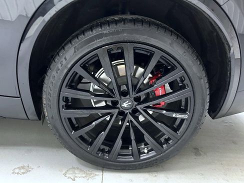 Used 2025 Maserati Grecale Modena image 22