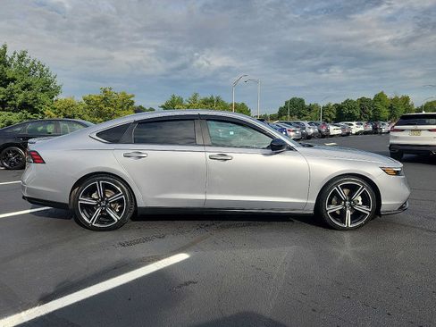 Used 2023 Honda Accord Sport image 7