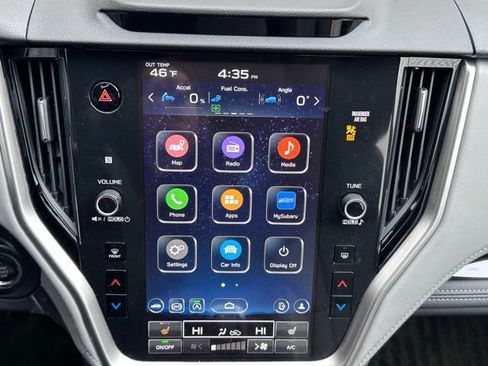 Used 2025 Subaru Outback Limited image 18