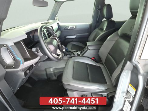 Used 2023 Ford Bronco Black Diamond AWD/4WD image 10