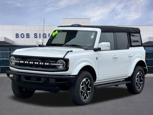 Used 2024 Ford Bronco Outer Banks image 31