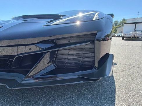 Used 2026 Chevrolet Corvette ZR1 w/ ZR1 Carbon Fiber Aero Package RWD image 6