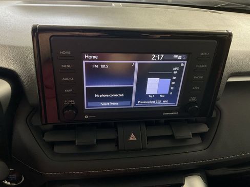 Used 2021 Toyota RAV4 XLE image 21