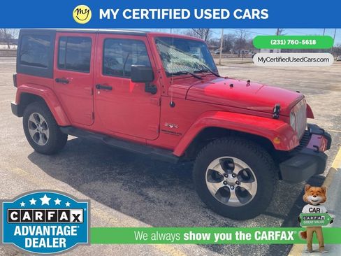 Used 2017 Jeep Wrangler Unlimited Sahara w/ Dual Top Group image 3