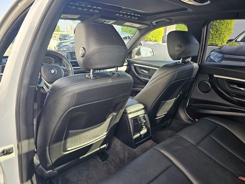 Used 2018 BMW 330e image 6