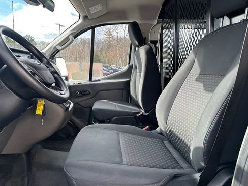 Used 2023 Ford Transit 250 Low Roof AWD w/ Exterior Upgrade Package image 29
