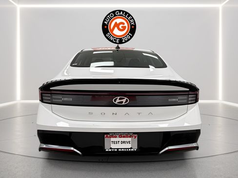 Used 2024 Hyundai Sonata SEL FWD image 6