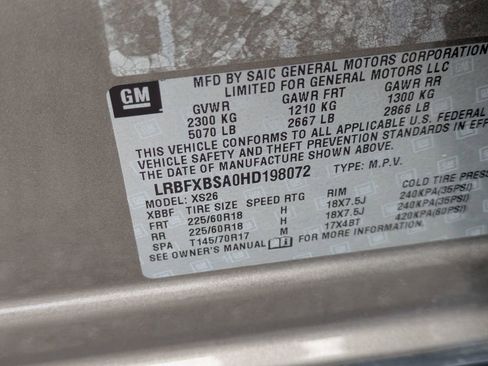 Used 2017 Buick Envision Essence image 32