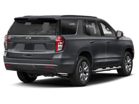 Used 2023 Chevrolet Tahoe Z71 w/ Luxury Package AWD/4WD image 3