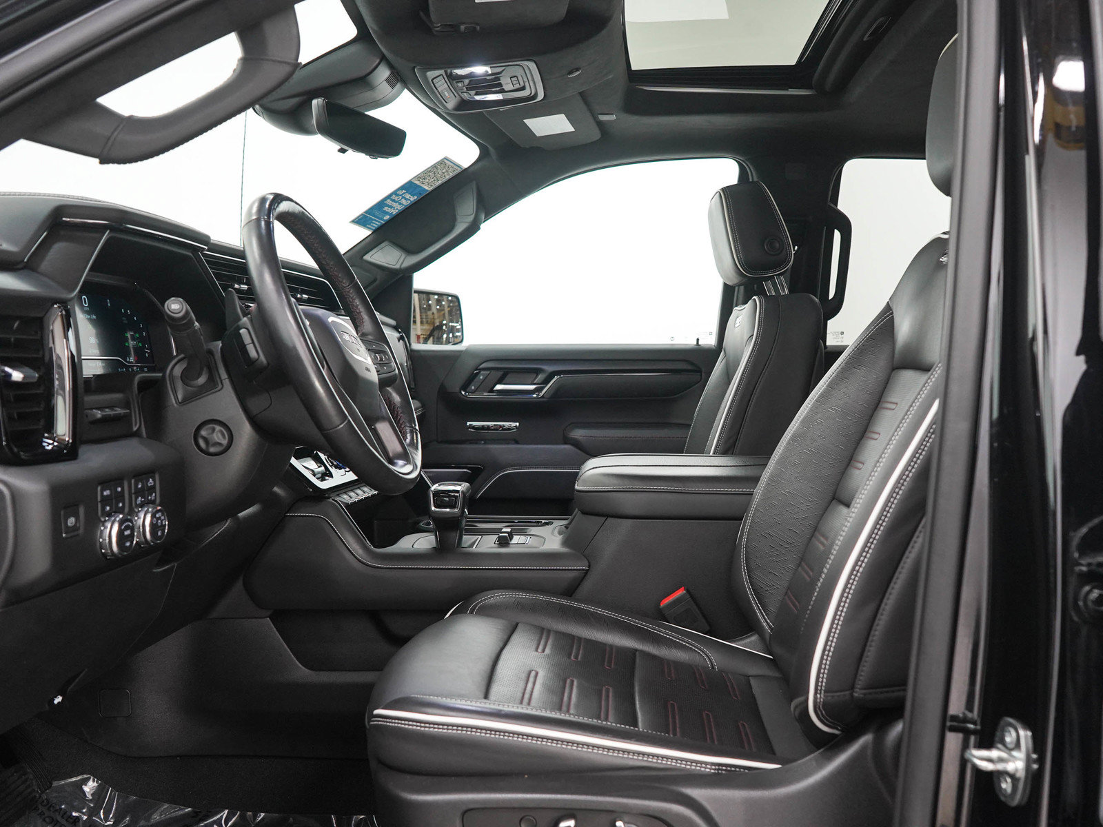 Used 2023 GMC Sierra 1500 AT4X AWD/4WD image 23
