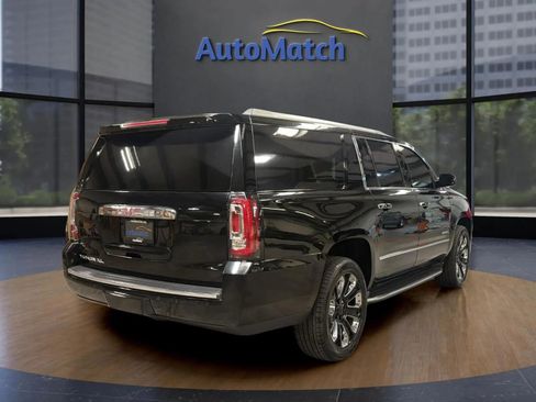 Used 2018 GMC Yukon XL Denali w/ Open Road Package image 10