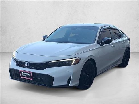 Used 2025 Honda Civic Sport image 1