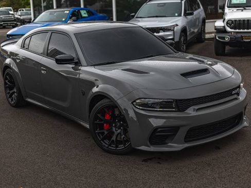 Used 2023 Dodge Charger SRT Hellcat w/ Harman/Kardon Audio Group RWD image 2