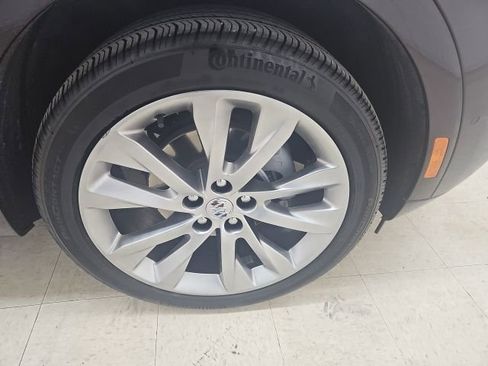 Used 2023 Buick Envision Avenir image 20