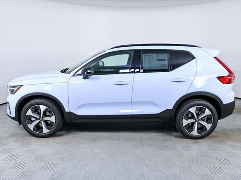 New 2026 Volvo XC40 B5 Plus w/ Protection Package Premier AWD/4WD image 2