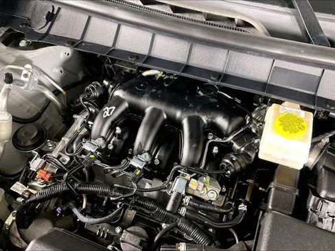 Used 2025 Nissan Pathfinder S image 44