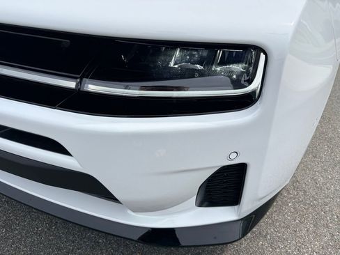 New 2026 Dodge Charger R/T AWD/4WD image 12