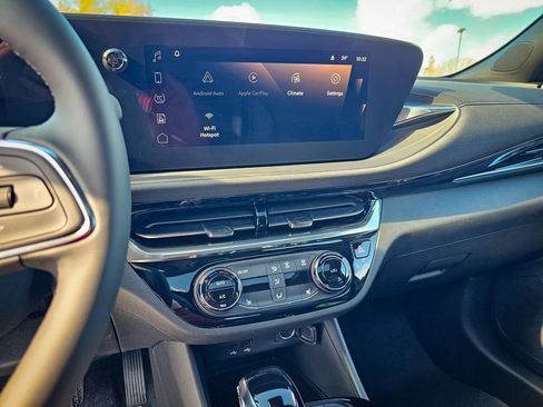 New 2026 Buick Envista Sport Touring image 21