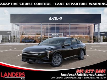 New 2025 Kia K4 LX