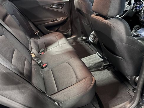 Used 2024 Chevrolet Malibu LT image 15