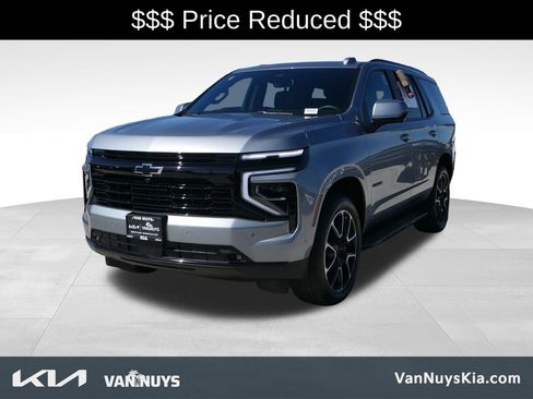 Used 2025 Chevrolet Tahoe RST image 7