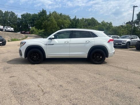 Used 2020 Volkswagen Atlas Cross Sport SEL Premium R-Line AWD/4WD image 2
