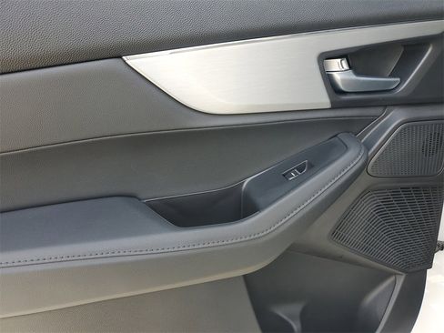 Certified 2025 Acura MDX FWD image 16