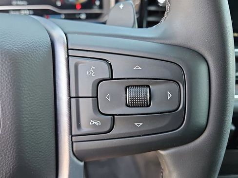 Used 2025 GMC Sierra 1500 SLT image 19