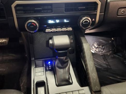 Used 2024 Toyota Tacoma SR image 18