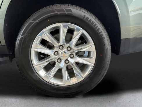 Used 2024 Chevrolet Tahoe Premier AWD/4WD image 31