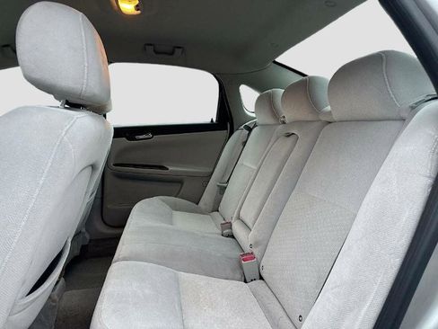 Used 2006 Chevrolet Impala LT image 13