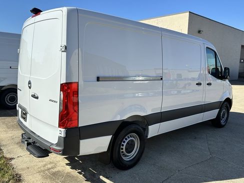 New 2025 Mercedes-Benz Sprinter 2500 image 5
