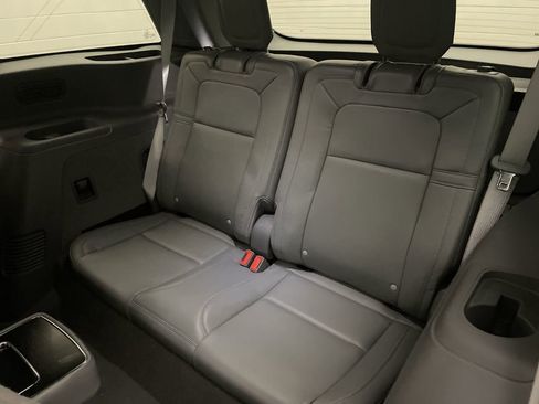 Used 2020 Lincoln Aviator Reserve w/ Equipment Group 202A AWD/4WD image 32