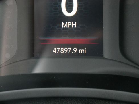 Used 2024 RAM 3500 Tradesman w/ Chrome Appearance Group image 21