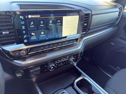 Certified 2025 Chevrolet Silverado 1500 LT Trail Boss w/ Convenience Package II image 23