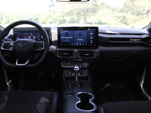 Used 2024 Ford Mustang Coupe RWD image 10