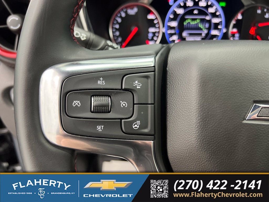 Used 2025 Chevrolet Blazer RS w/ Enhanced Convenience Package FWD image 25