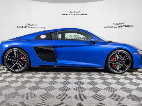 Used 2023 Audi R8 V10 performance image 4