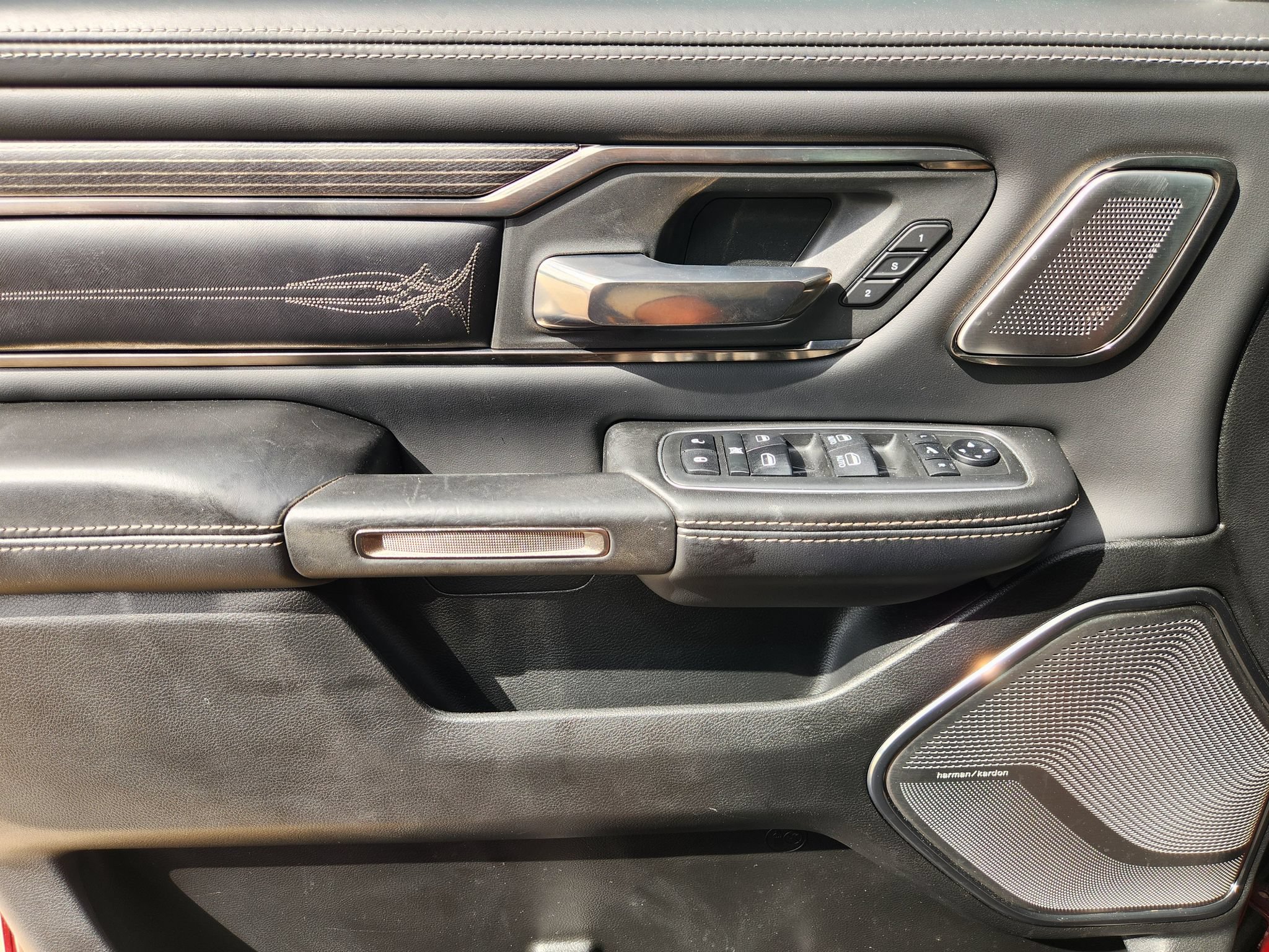 Used 2021 RAM 1500 Limited AWD/4WD image 24