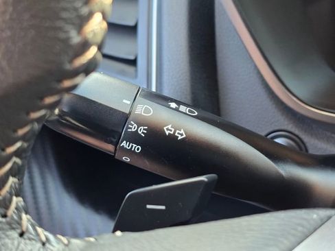 Certified 2025 Subaru Ascent Premium image 39