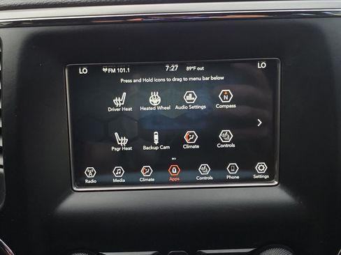 Used 2019 Jeep Grand Cherokee Laredo AWD/4WD image 18