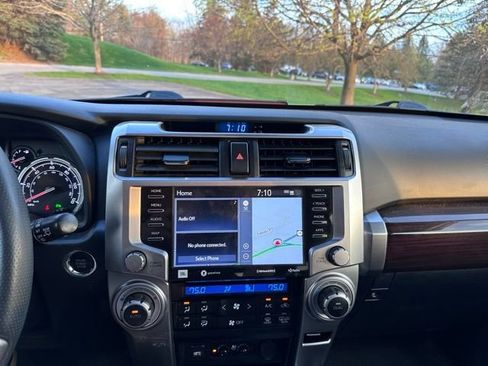 Used 2022 Toyota 4Runner Limited image 15