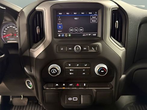 Used 2024 GMC Sierra 1500 Pro w/ Pro Value Package image 16