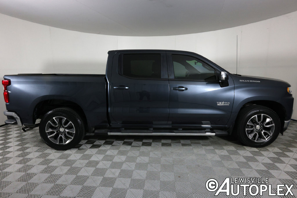 Used 2019 Chevrolet Silverado 1500 LT w/ Texas Edition RWD image 4