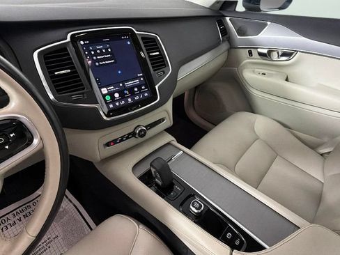 Used 2023 Volvo XC90 B5 Core w/ Protection Package Premier AWD/4WD image 19